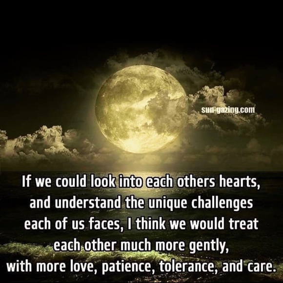 Meet your Posher, Nici! 🥰 - Picture 12 of 13